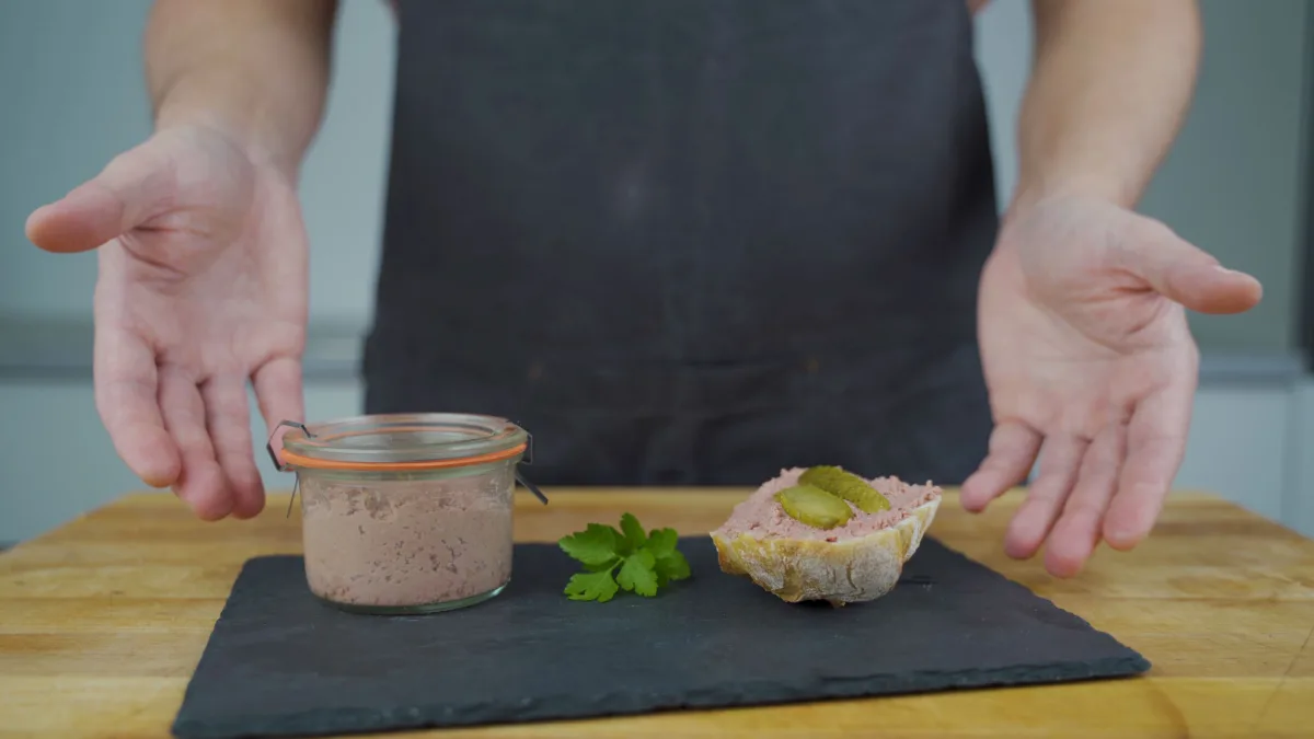 Poultry liver sausage with cream made by Daniel Wulf