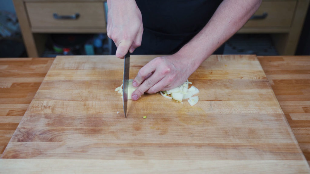 Griebenschmalz – cut onion