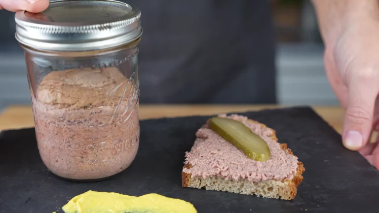 Liverwurst with cream - ready