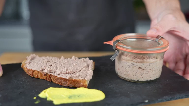 Thuringian liverwurst - ready