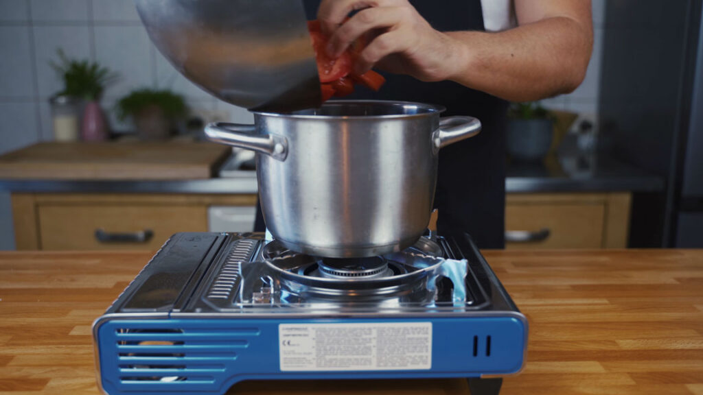 Tomatoes in the saucepan