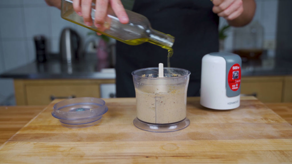 Tasting and seasoning lentil spread