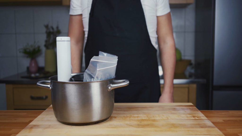 Poaching sausage in a sous vide water bath