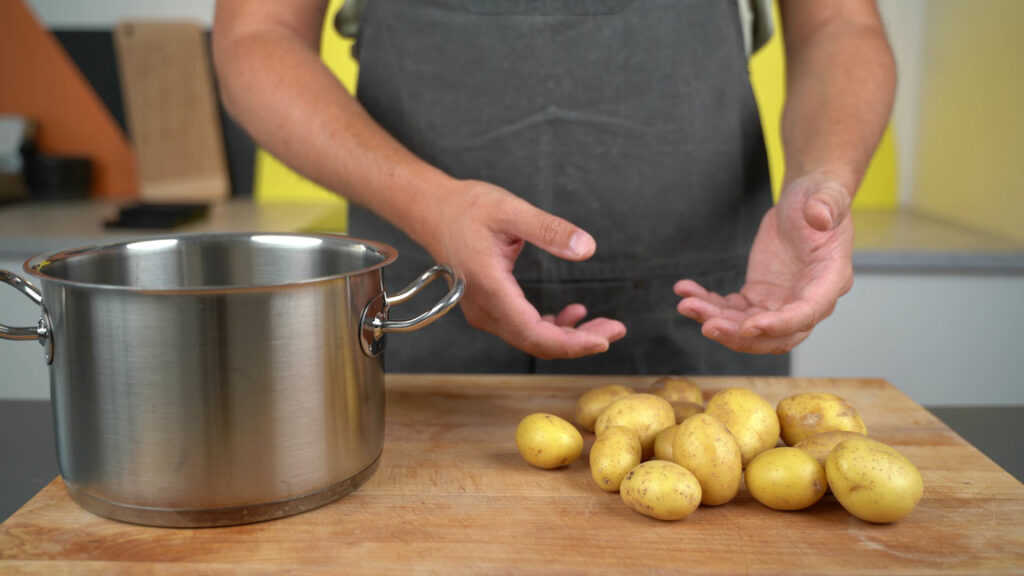 Waxy potatoes for Erdäpfelkas