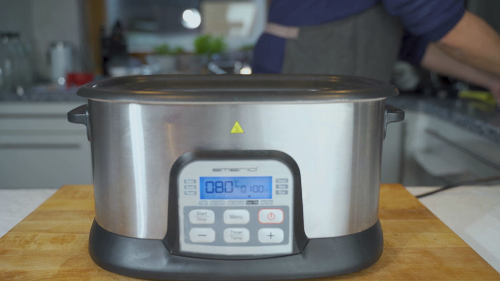 Poaching liverwurst at 80 °C (176 °F)