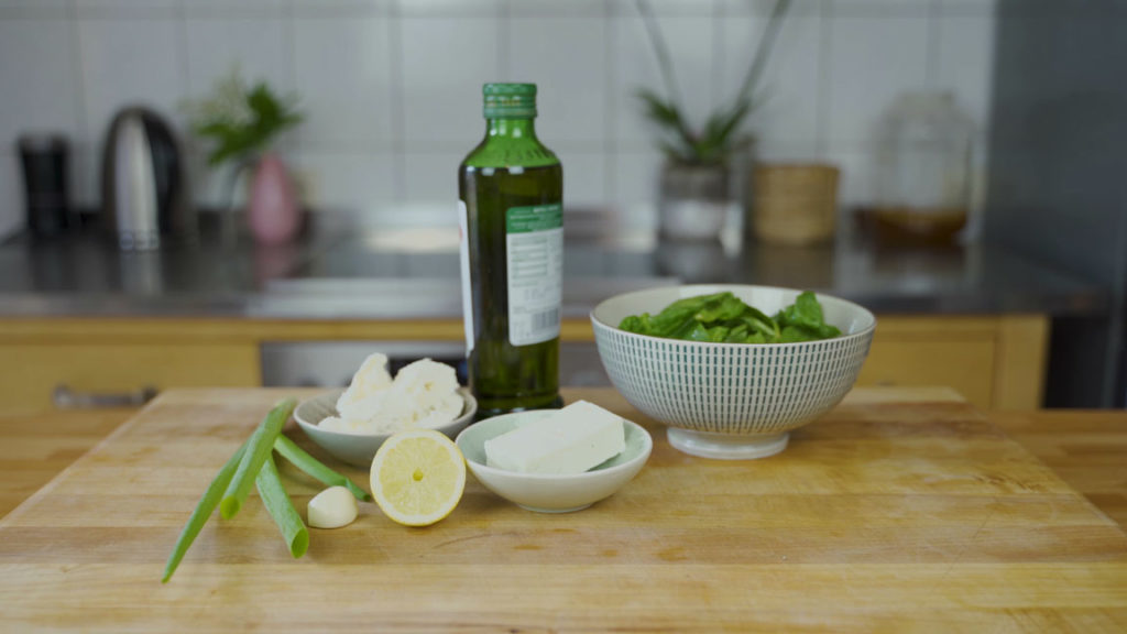 Spinach and feta spread – all the ingredients