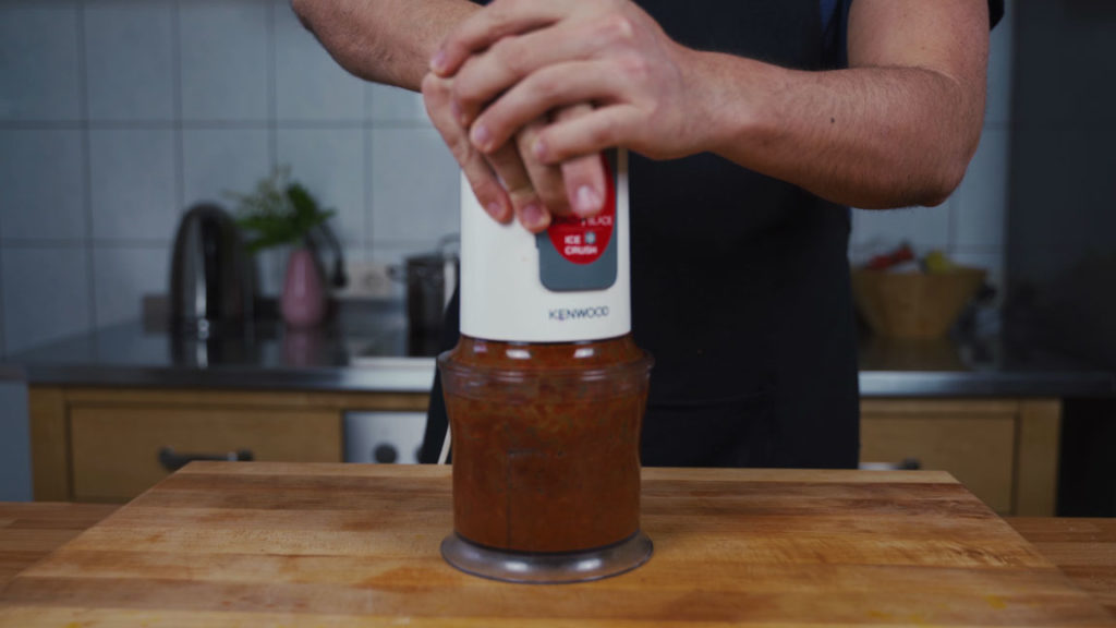Tomato spread – blending